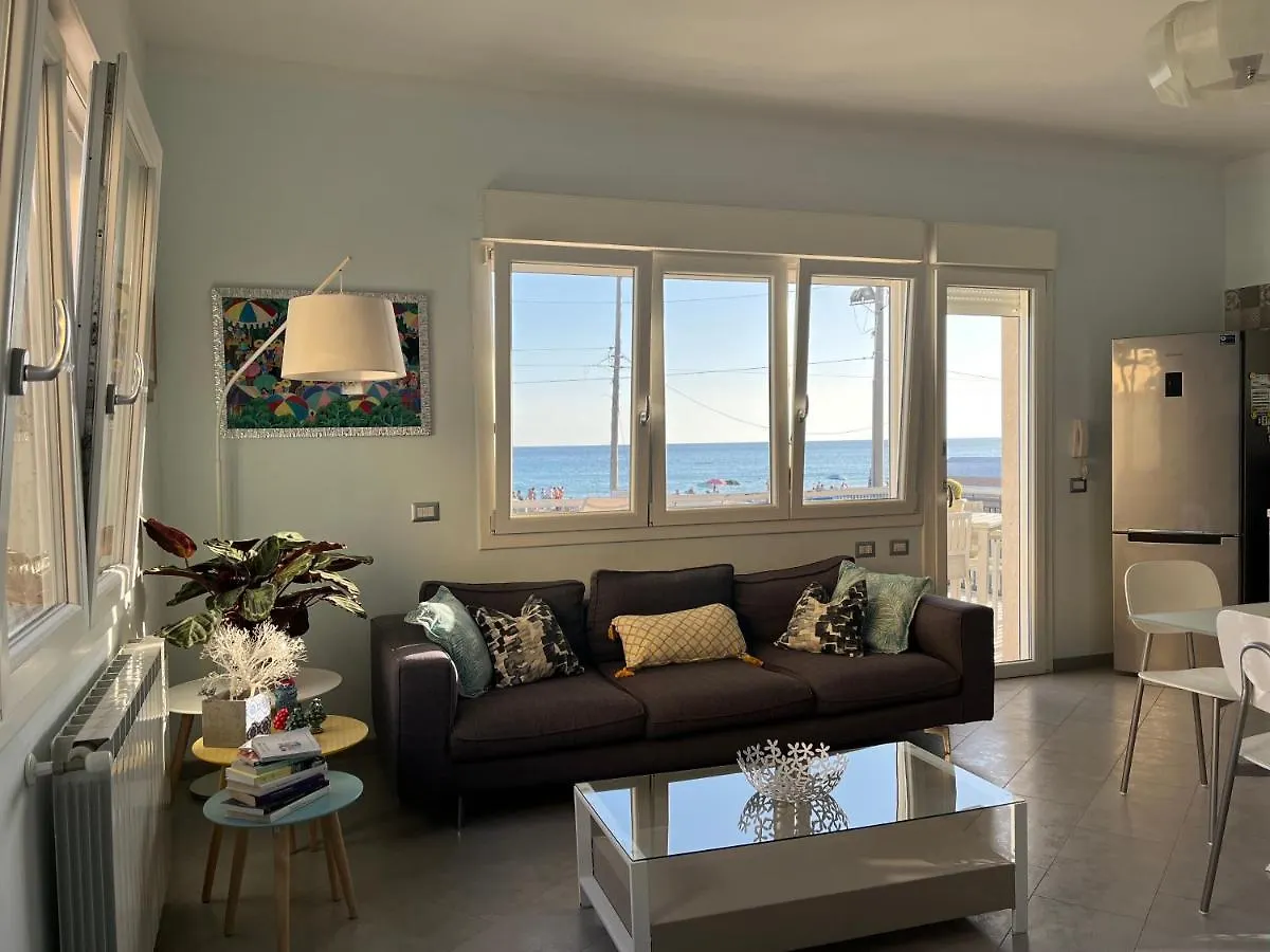 236 Tonnarella Sea House location
